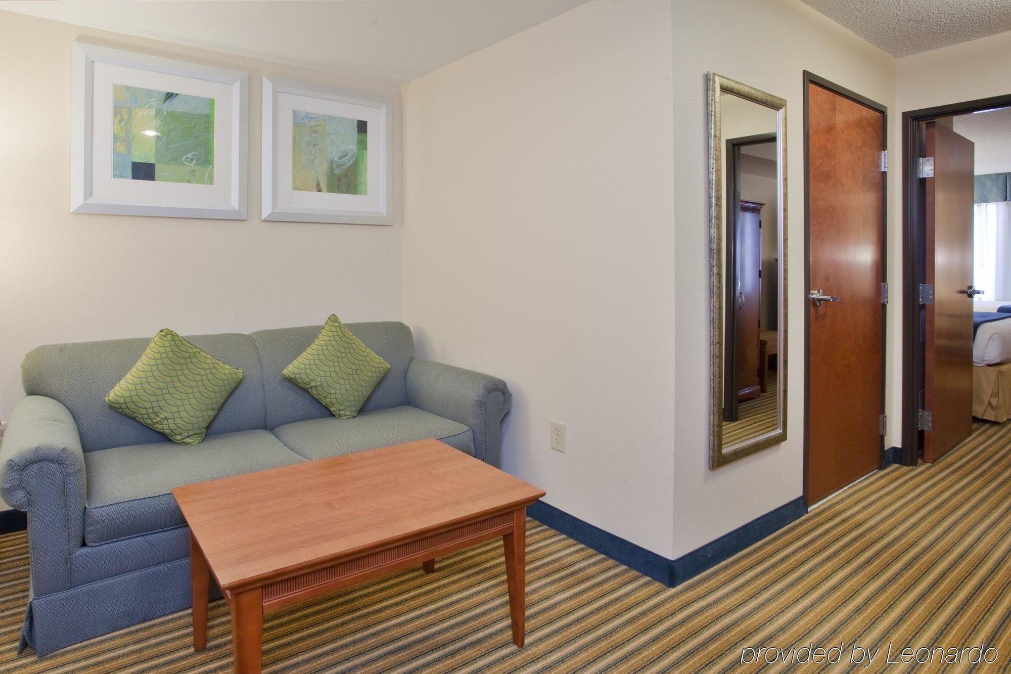 Americas Best Value Inn - Fredericksburg North מראה חיצוני תמונה