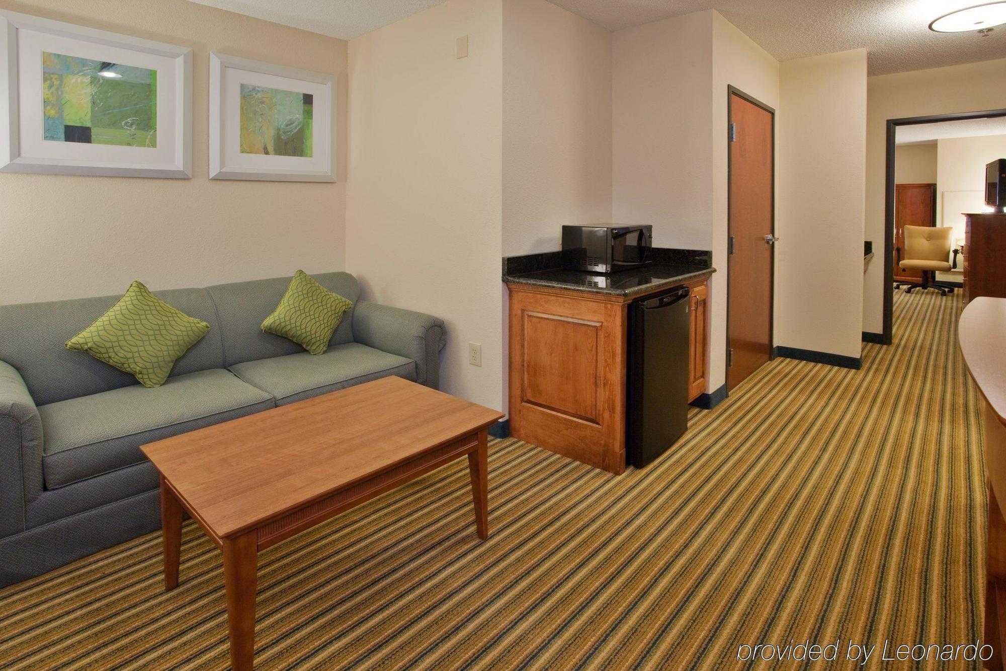 Americas Best Value Inn - Fredericksburg North מראה חיצוני תמונה