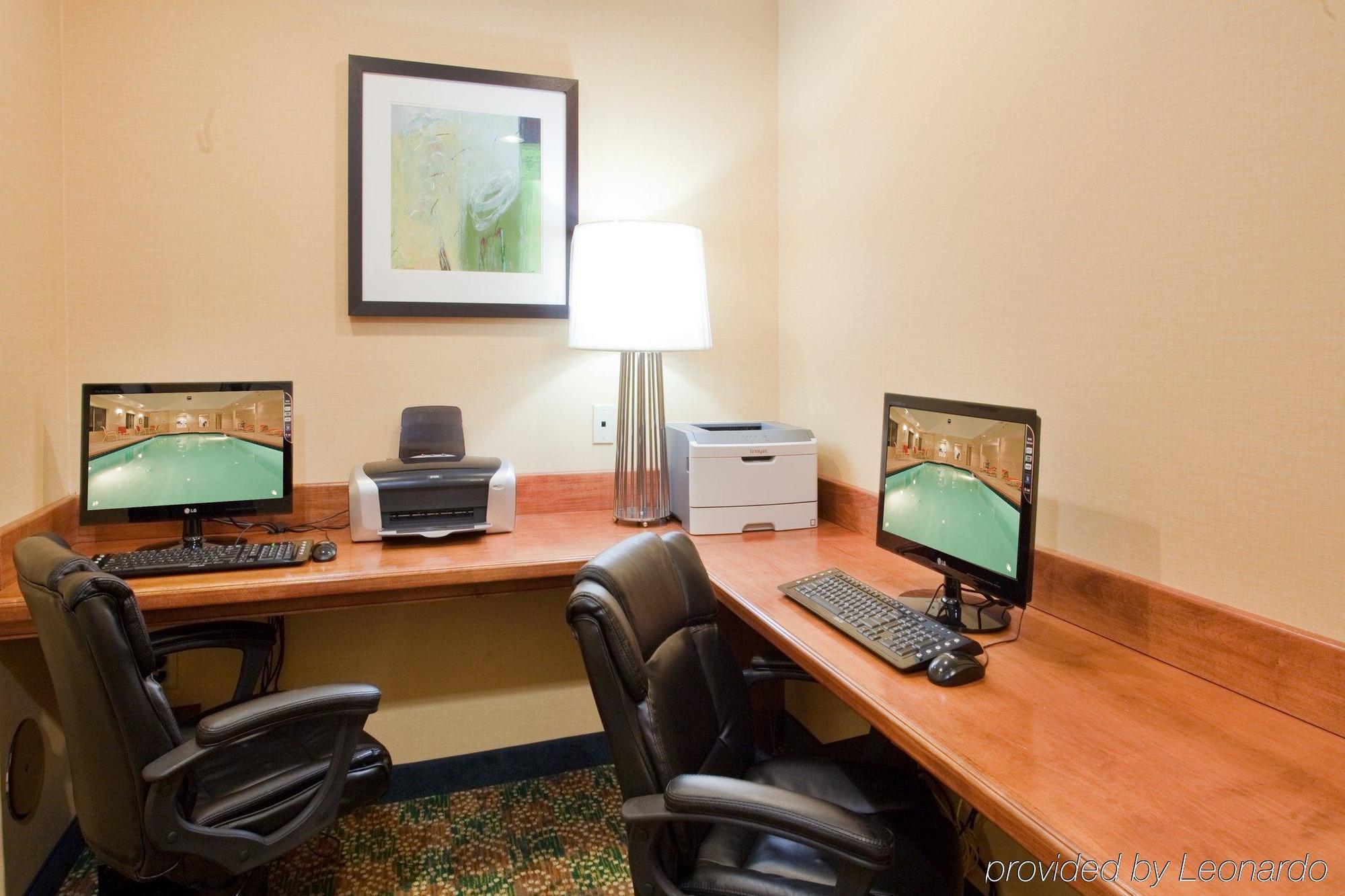 Americas Best Value Inn - Fredericksburg North מראה חיצוני תמונה
